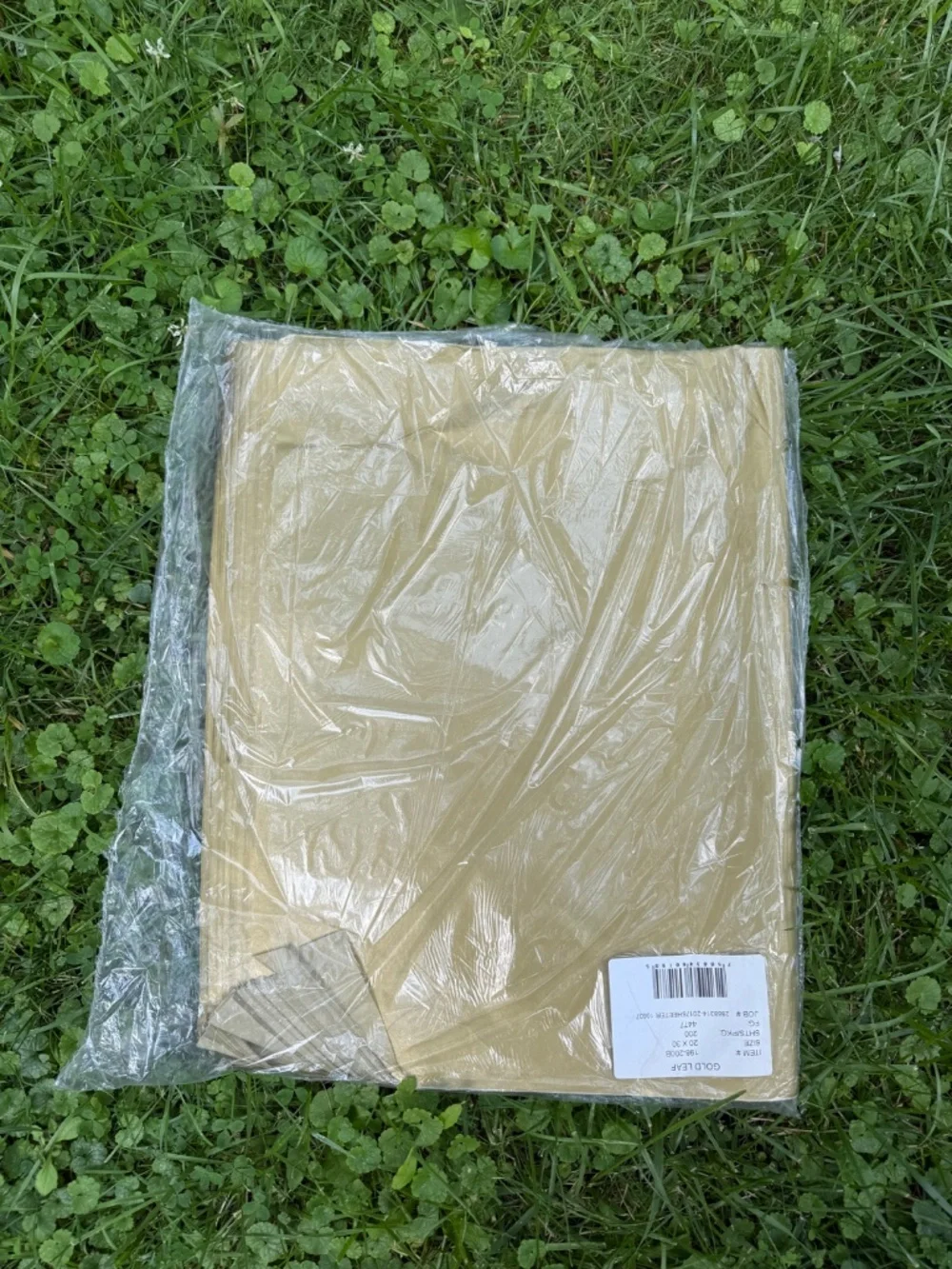 Luxury 20x30in Gold Metallic Bulk Tissue Paper 240 Pieces, NWT